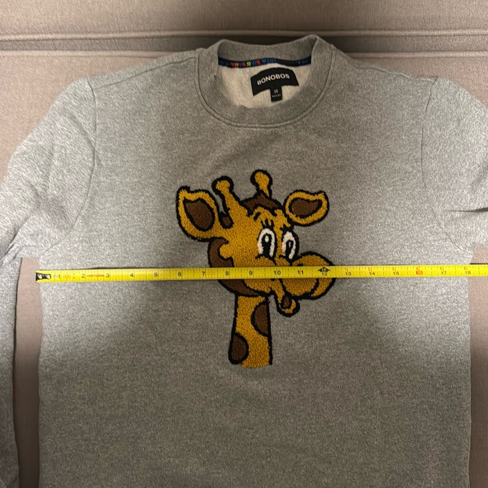 Bonobos grey toys r us sweatshirt embroidered giraffe size XS